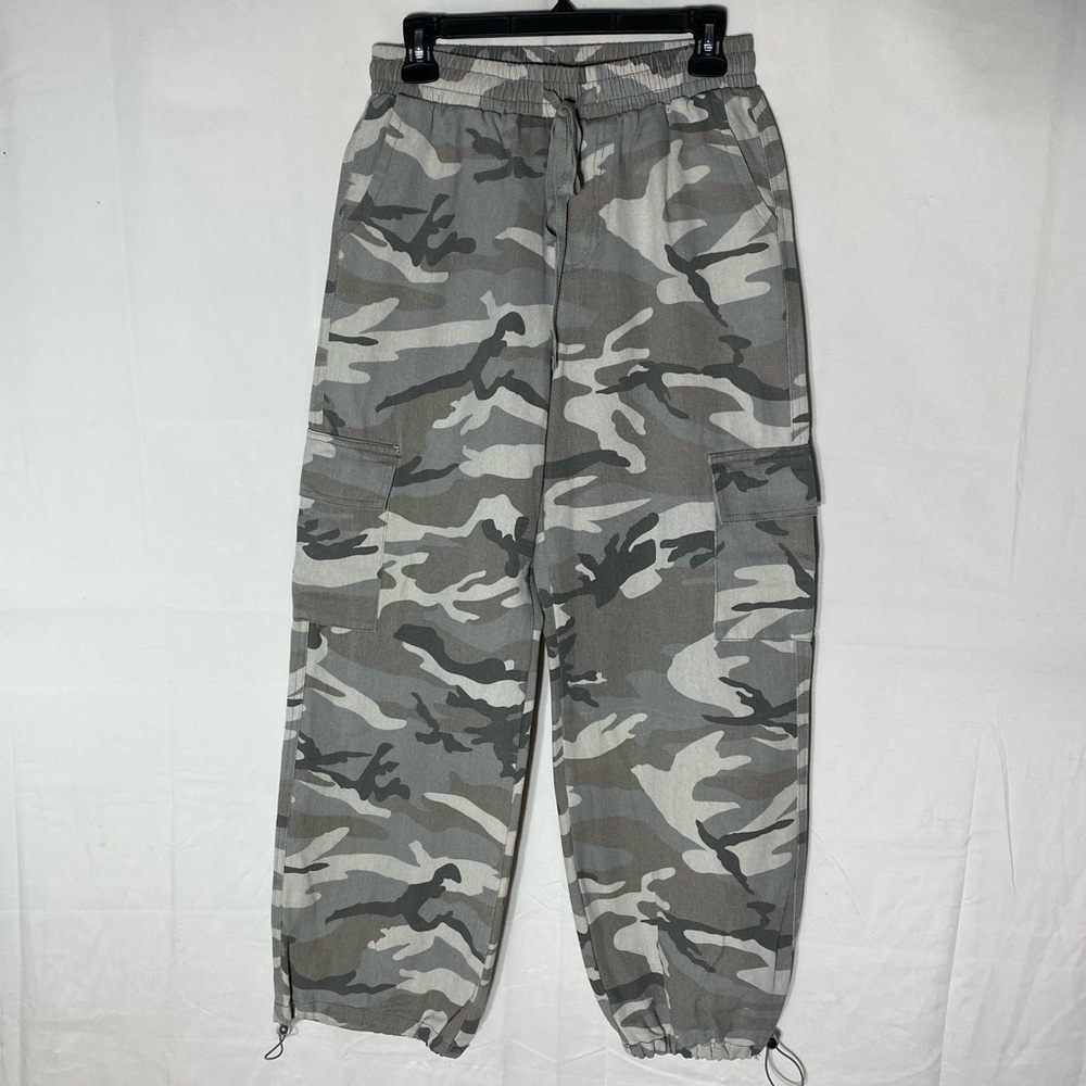 Camouflage grey White Camo Cotton Wide Leg Cargo Pants S